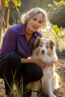 Jean Marie Schultz headshot