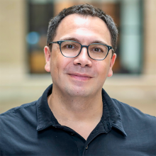 Bruno Perreau Headshot